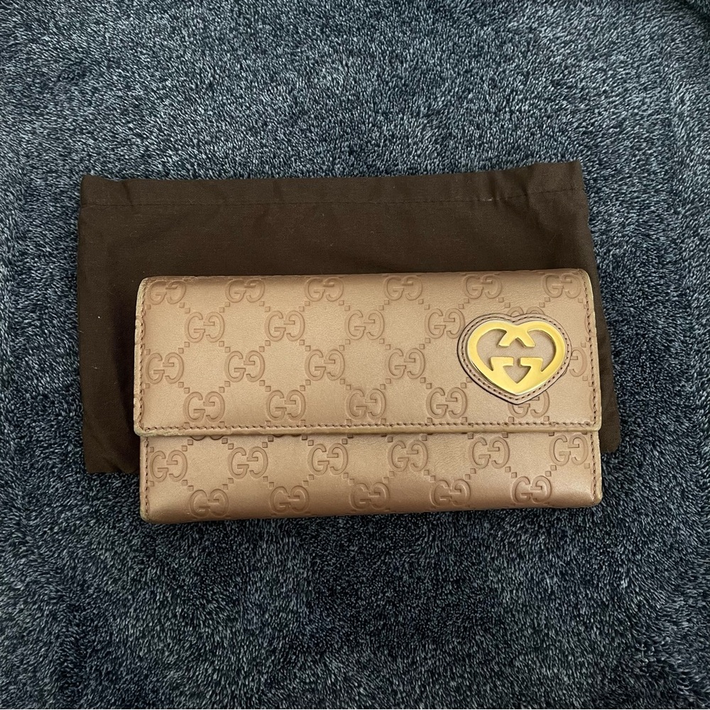GUCCI Pink Guccissima Long Wallet with Gold Interlocking Heart Accent